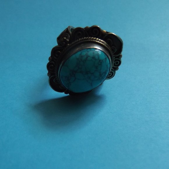 Vintage Turquoise Ring, southwestern style - Picture 6 of 9
